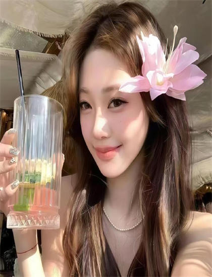 独家剖析：《第一个周日》的角色塑造与表演艺术——传统与现代的对话